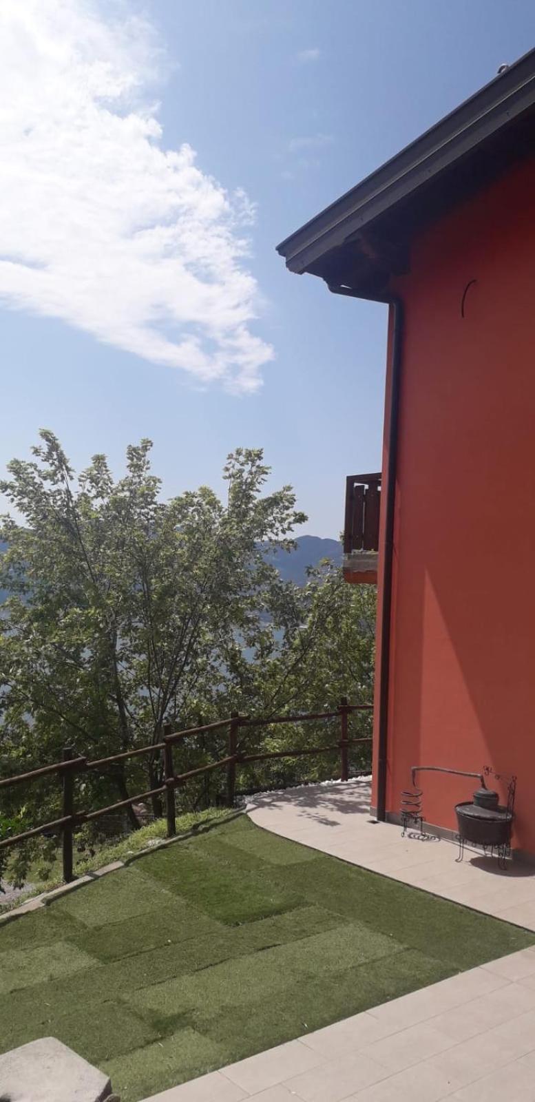 Agriturismo Cascina Lert Мароне Екстериор снимка